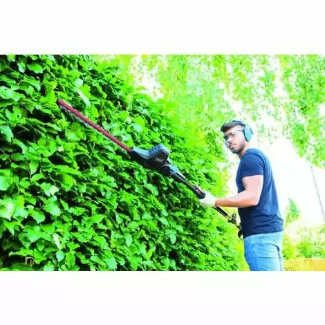 ELECTRIQUE TAILLE-HAIE SCHEPPACH TPX710 + CÂBLE EXTENSION 20 MT + HUILE CHAÎNE 6 ELECTRIQUE TAILLE-HAIE SCHEPPACH TPX710 + CÂBLE EXTENSION 20 MT + HUILE CHAÎNE – Image 4